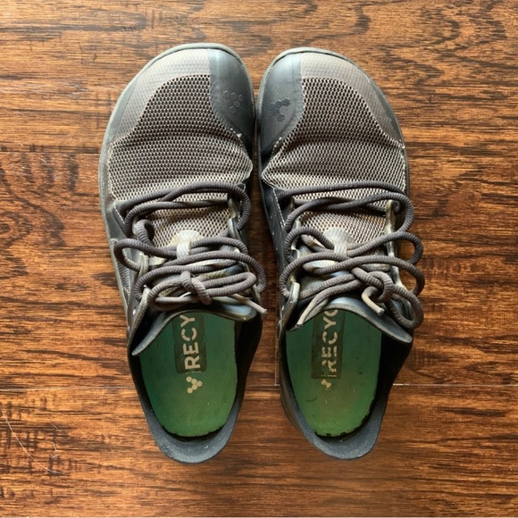 Vivo barefoot Shoes - Vivobarefoot PRIMUS LITE II WOMENS Black size 36 or US Women’s 6